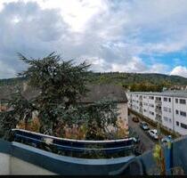 Gemütliche Dachgeschosswohnung mit Weitblick ab sofort - Stuttgart Luginsland