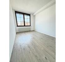 2-Raum-Wohnung mit Aufzug & Stellplatz – Erstbezug ab sofort - Thalheim/Erzgebirge