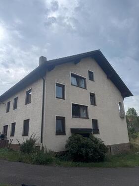 Foto - Mehrfamilienhaus im vier Seiten Hof in der Nähe vom Sybillenbad