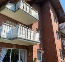 4 Zimmerwohnung im Dachgeschoß - 830,00&nbsp;EUR Kaltmiete, ca.&nbsp; 92,00&nbsp;m&sup2; in Lage (PLZ: 32791)