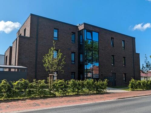 Foto - 3Z Wohnung Zetel Neubau mit Balkon, Aufzug, KücheEnergieeffizientes KfW40 Haus