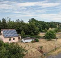 Einfamilienhaus mit 1.265 m² Grundstück und viel Potenzial - Waltershausen