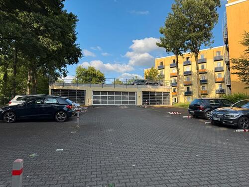 Foto - Tiefgaragenstellplatz in Weidenau Kornberg zu vermieten (Garage)