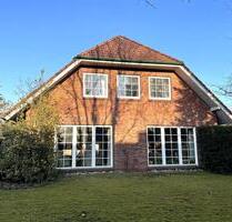 Familienfreundliches Einfamilienhaus in schöner Wohngegend nahe dem Hössenzentrum Westerstede!