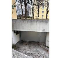 Parkplatz zu vermieten (car parking garage for rent) - Ismaning