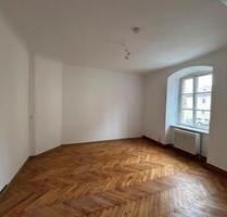Wunderschöne 3-Zimmer-Wohnung 89 m2 Parkett Garten TOP Zustand - Wiesentheid