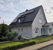 Einfamilienhaus - 285.000,00&nbsp;EUR Kaufpreis, ca.&nbsp; 165,00&nbsp;m&sup2; in Helsa (PLZ: 34298)