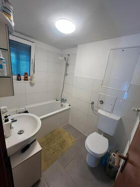 Foto - Wohnung im EG im ruhig gelegenen 6-Familienhaus mit Gartennutzung