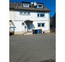 Haushälfte 6 ZKB - 1.250,00&nbsp;EUR Kaltmiete, ca.&nbsp; 140,00&nbsp;m&sup2; in Driedorf (PLZ: 35759)