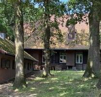 Haus mit Stallungen, Scheune, Halle, Reitplatz, Wald, Hof, Sauna - Rees