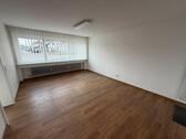 Foto - Büro in guter Lage von Ehingen - 1.350,00&nbsp;EUR Kaltmiete, ca.&nbsp; 100,00&nbsp;m&sup2;