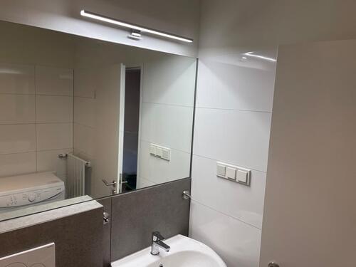 Foto - EXKLUSIVE, KERNSANIERTE SINGLE WOHNUNG IN ZENTRALER LAGE !