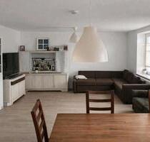 3,5-Zimmer Altbauwohnung (120 m²) in zentraler Lage von Barmstedt