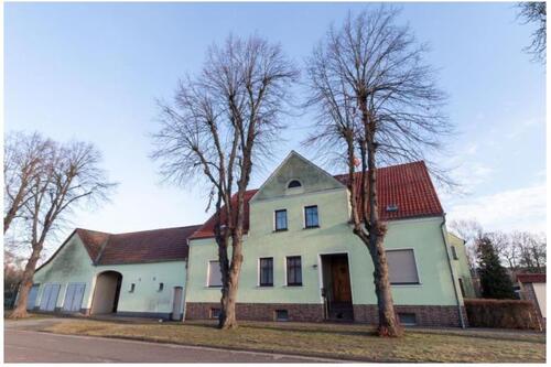 Foto - Historischer Vierseitenhof – Selbstversorger, 250 T€