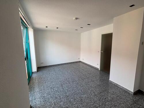 Foto - 70 qm Wohnung - neu renoviert - 650,00 EUR Kaltmiete,