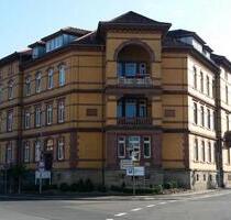 Helle 2-Zimmer-Wohnung im charmanten Altbau in zentrale Lage - Meiningen