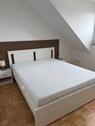 Foto - Charmante möblierte 2-Zimmer-Dachgeschosswohnung mit Stellplatz