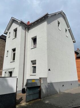 Foto - 9 Zimmer Mehrfamilienhaus, Wohnhaus zum Kaufen in Frankfurt am Main