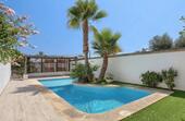 Foto - EXKLUSIV - Stilvolles Stadthaus mit Pool und Meerblick Palma
