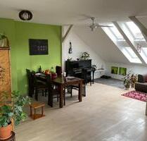 ANFRAGESTOPP!!! Helle 2-Zimmer-Dachgeschoss-Wohnung - Braunschweig Nordstadt