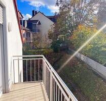 Lichtdurchflutete 2-Zimmer-Wohnung mit Balkon, Aufzug und TG-Stellplatz! - Passau Auerbach Lichtdurchflutete 2-Zimmer-Wohnung mit Balkon, Aufzug und TG-Stellplatz! - Passau Auerbach