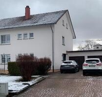 Zweifamilienhaus im Zimmern zu verkaufen - Zimmern ob Rottweil