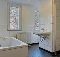 !!! Erstbezug nach Sanierung ab 1.6.26 - 4 Zimmer im EG !!! - Plauen Bahnhofsvorstadt