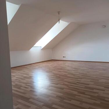 Foto - Wohnung Dachgeschoss ! - 620,00 EUR Kaltmiete,