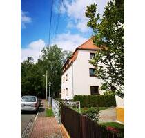 niedliche 2-Zimmerwohnung im Erdgeschoss eines Mehrfamilienhauses - Regis-Breitingen