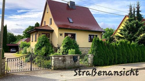 Foto - Einfamilienhaus auf 2.500 m² Traumgrundstück mit Nebengelass