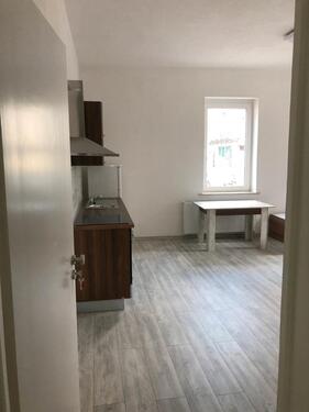 Foto - NEU möblierte 1 Zimmer Single Wohnung in Heidenheim WC+Dus Küche