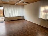 Foto - Gewerbeeinheit Bürofläche mit Schaufenster in WN-Hohenacker