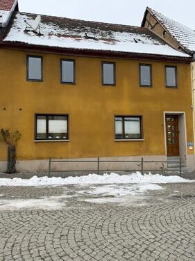 Foto - Haus zum Verkaufen - 50.000,00&nbsp;EUR Kaufpreis, ca.&nbsp; 193,00&nbsp;m&sup2;