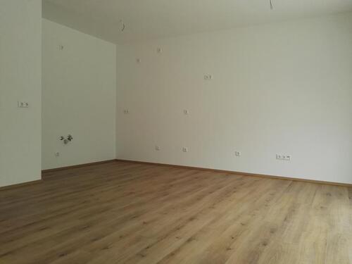 Foto - Moderne 2-Zimmerterrassenwohnung mit kleinem Garten