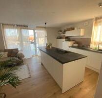Moderne, teilmöblierte 2-Zimmer-Wohnung mit Einbauküche & Carport - Ofterdingen