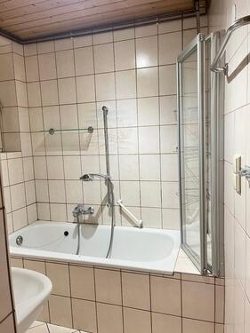 Foto - Bauernhaus, Landhaus in Schenklengsfeld zum Kaufen