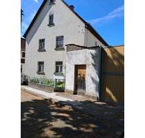 Haus zu verkaufen mit Scheunen und großem Grundstück in 99610 - Sömmerda