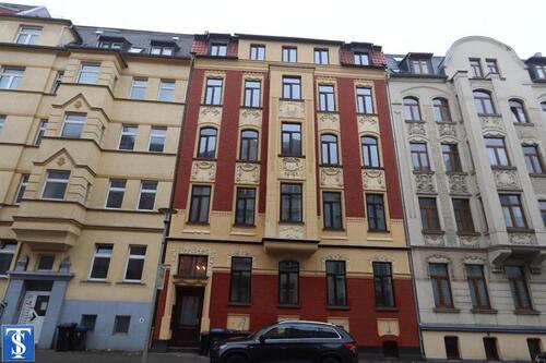 Foto - große helle 3 Zimmer Wohnung zentrale Lage im Dachgeschoss