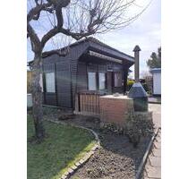 Garten in 06188 Gollma Landsberg mit großem Bungalow abzugeben