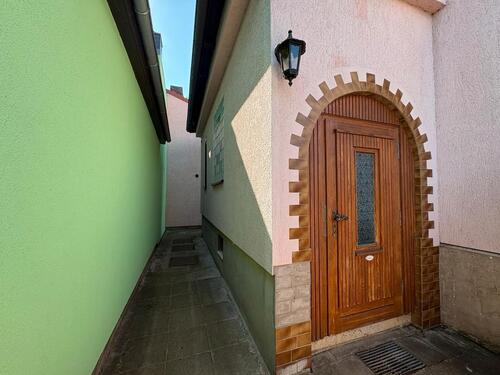 Foto - 5 Zimmer Einfamilienhaus in Drei Gleichen