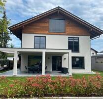 LUXUS**EINFAMILIENHAUS 10 Zimmer ZWEIFAMILIENHAUS 389m2 Bruckmühl