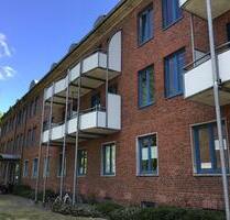 Renovierte Wohnung über 2 Etagen, NUR MIT GÜLTIGEM WBS !!! - Lübeck Sankt Jürgen