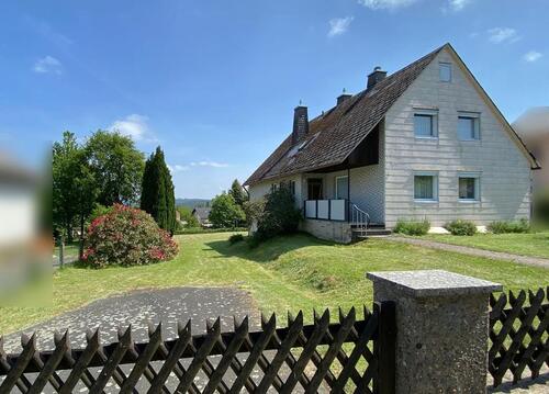 Foto - Freistehendes Haus auf großem Grundstück Nordhalben Frankenwald