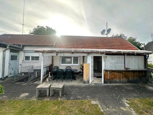 Foto - Älteres Haus zu verkaufen in 86554