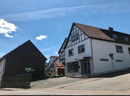 Foto - Große DHH mit viel Platz zum Wohnen und Vermieten