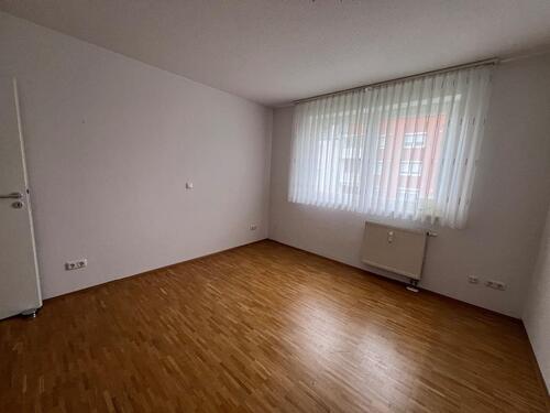 Foto - 3 Zimmer - Wohnung - 950,00 EUR Kaltmiete,
