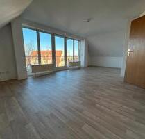 Genau das Richtige! Helle 3-Zimmer-Wohnung mit Balkon im Dachgeschoss! - Wanzleben-Börde