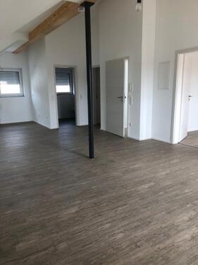 Foto - 2.5 Zimmer Dachgeschoßwohnung in Geislingen