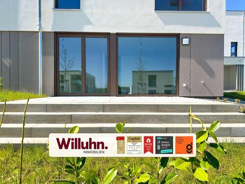 Foto - NEUBAU-Doppelhaushälfte in unmittelbarer Seenähe l Wärmepumpe