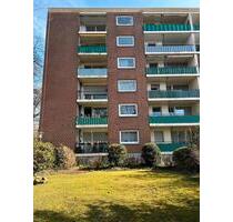 grosse 2 Zimmer Wohnung mit Balkon - Mönchengladbach